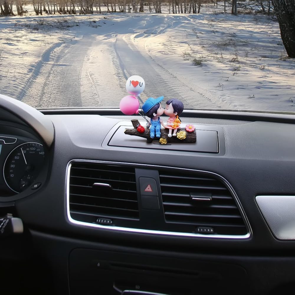 Cute Cartoon Couple Car Dashboard Ornament – Creative Interior Decor & Stylish Automotive Accessory for Men & Women