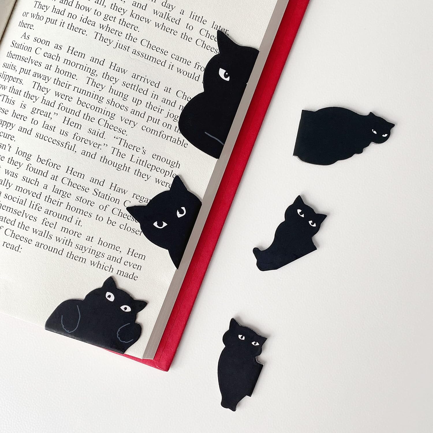 😺Black Cat Magnetic Bookmarks