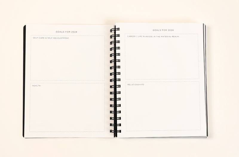 📚2025 Many Moons Lunar Planner