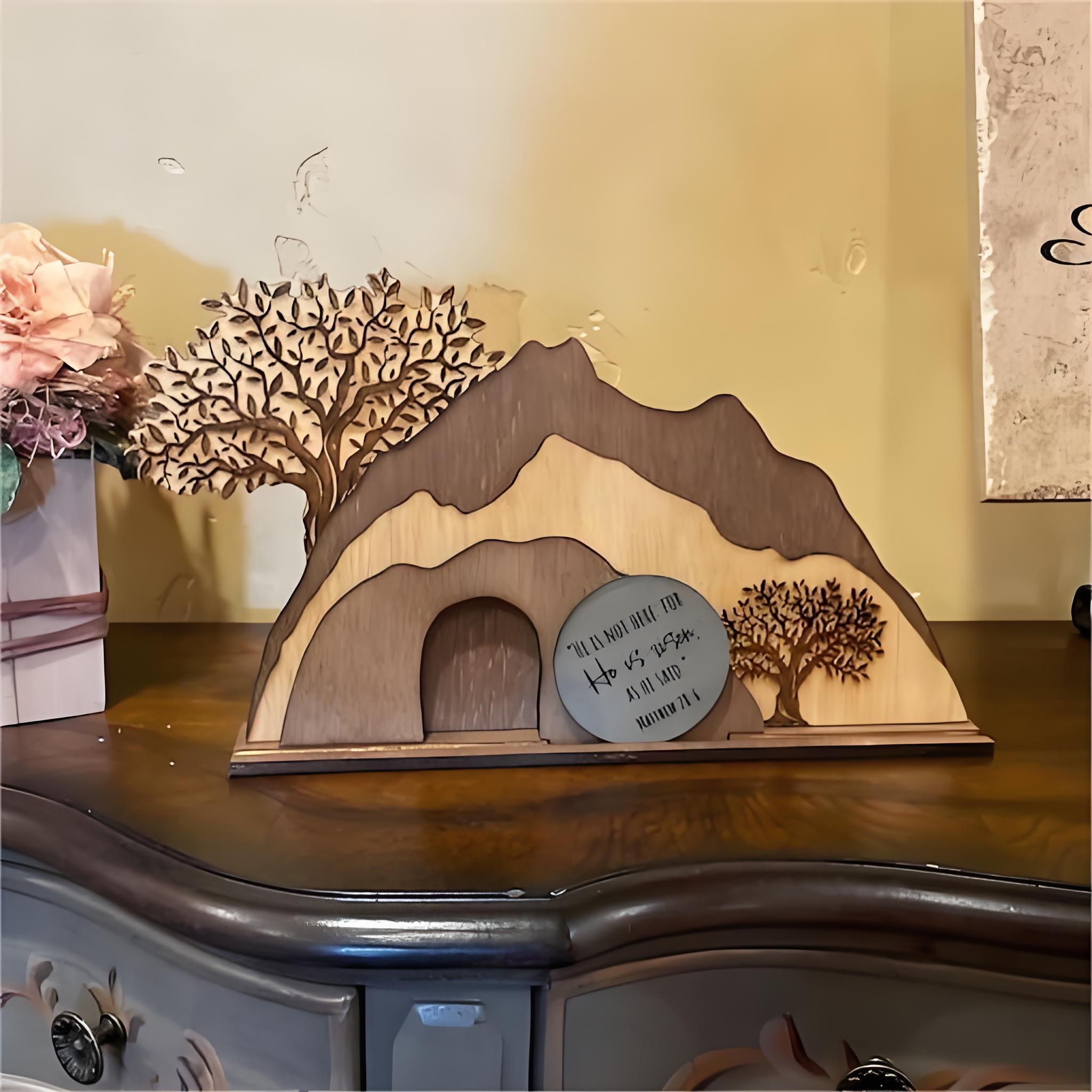 ✝Empty tomb Easter decor