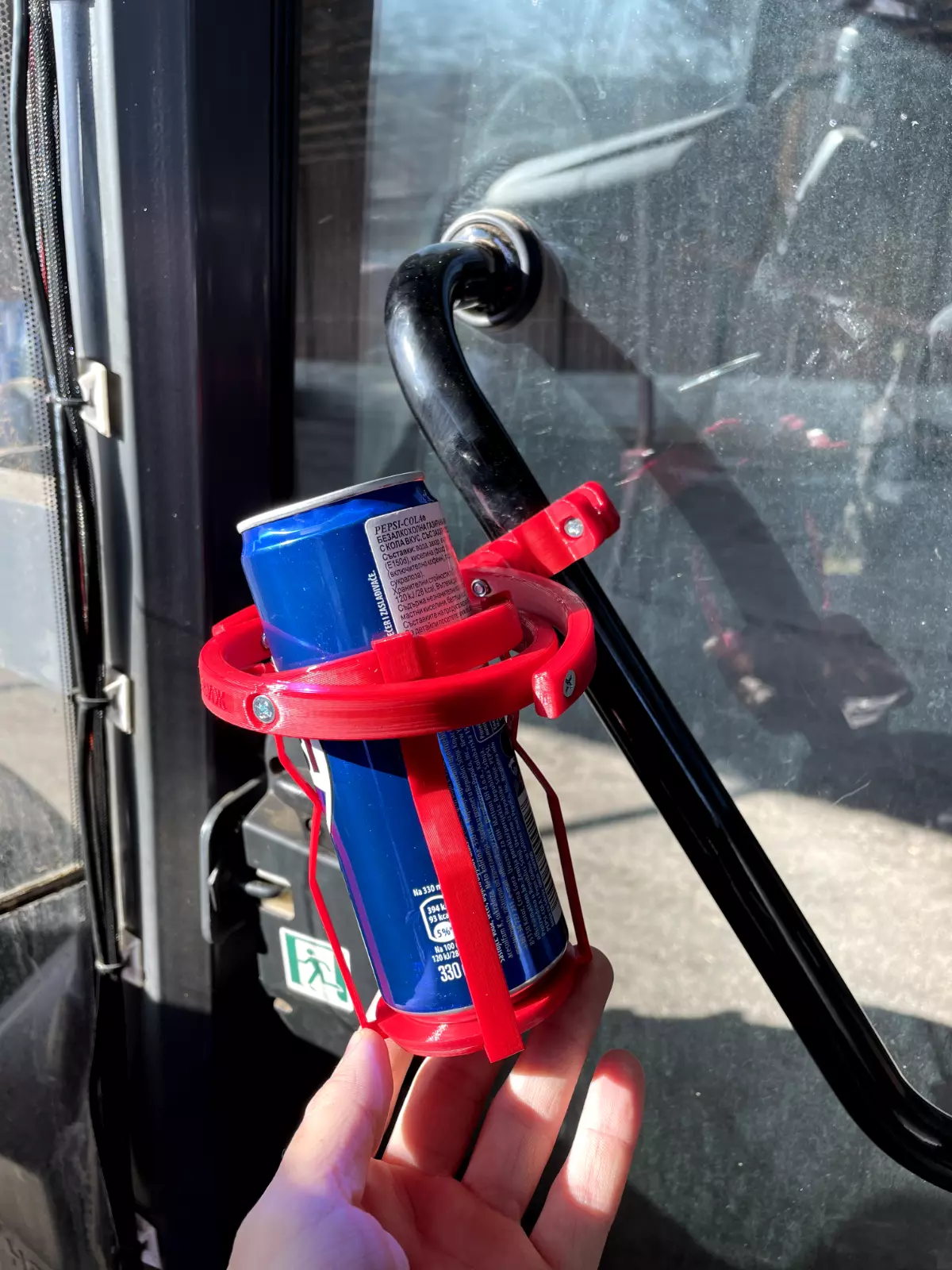 Gyroscopic Cup Holder