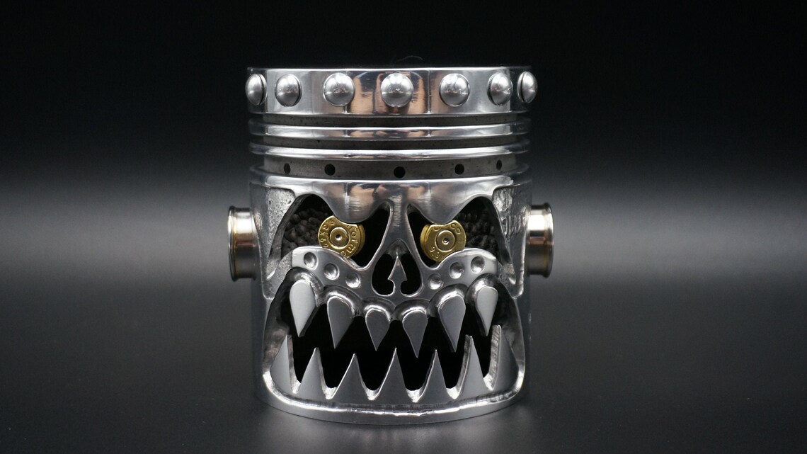 💀Piston Skull Sculpture