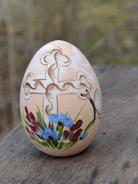 Wooden Cross Egg