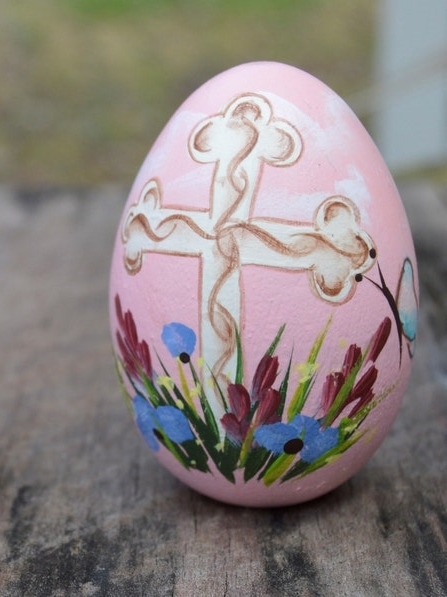 Wooden Cross Egg
