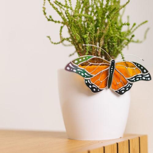 🦋Butterfly Stained Glass Suncatcher – Elegant Pot Decoration & Sunroom Accent
