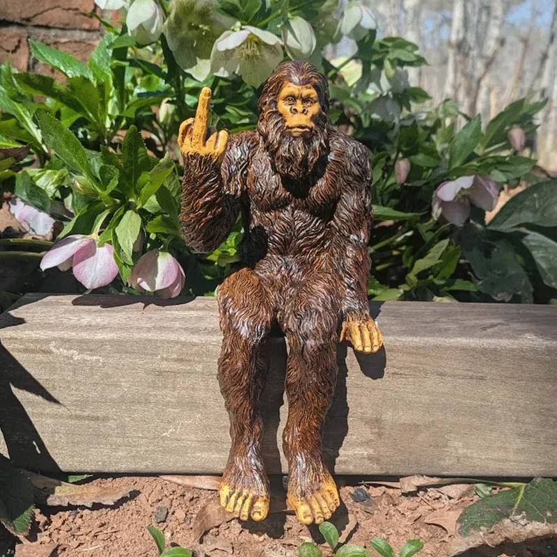 🤣Funny Bigfoot Yeti Statue