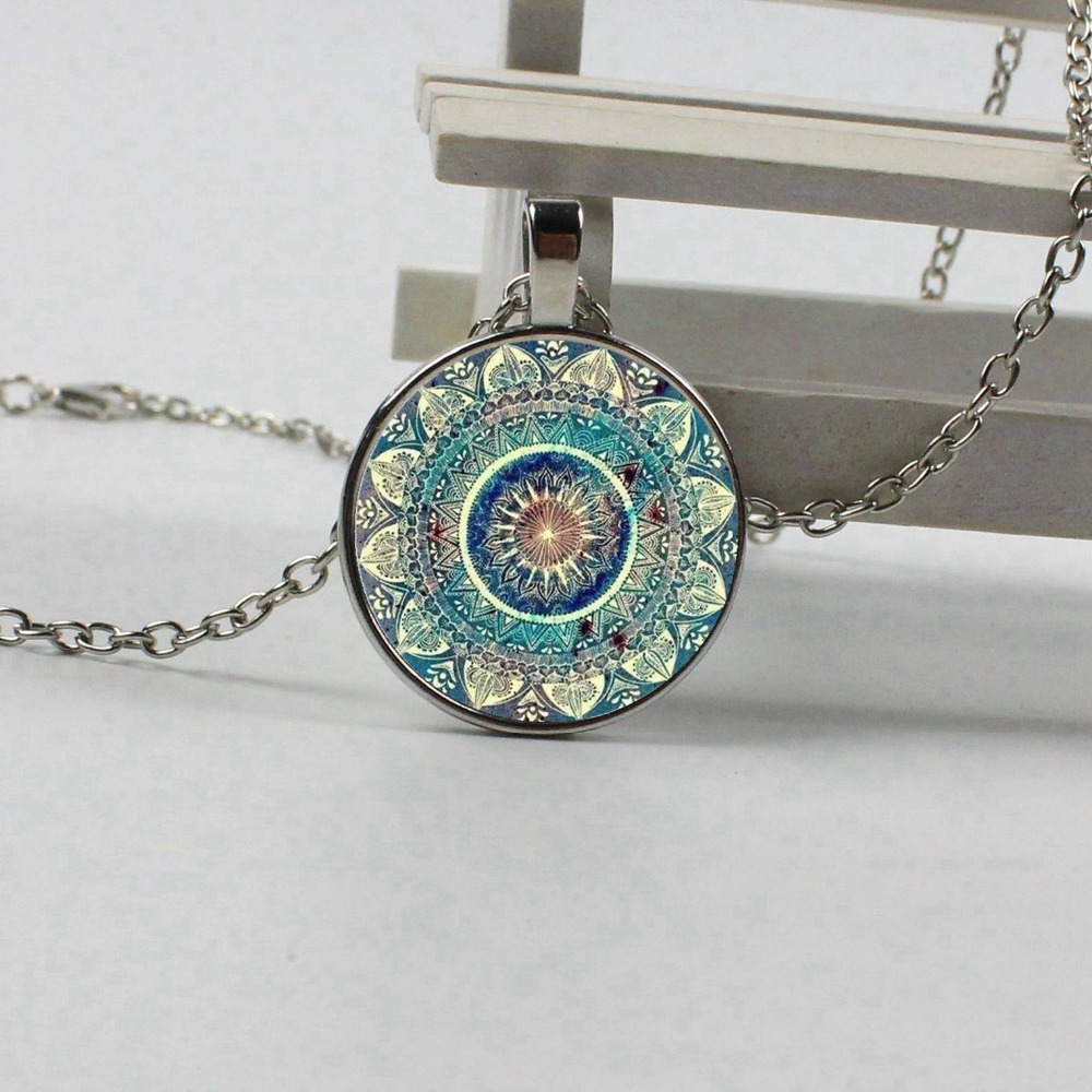 Mandala Yoga Time Gemstone Necklace – Enhance Your Meditation and Style