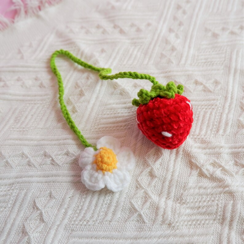 🍓h Strawberry Car Charm