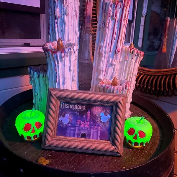 Poison Candy Apple Light