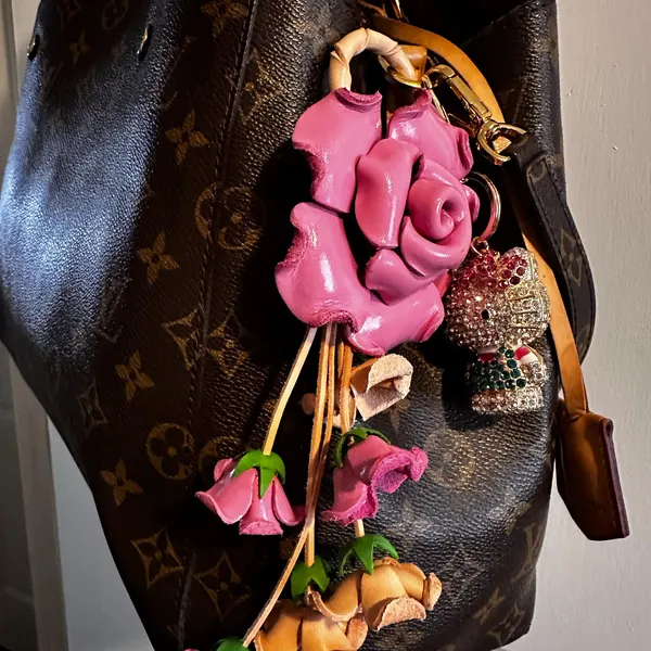 🌹👜Flower Purse Charm