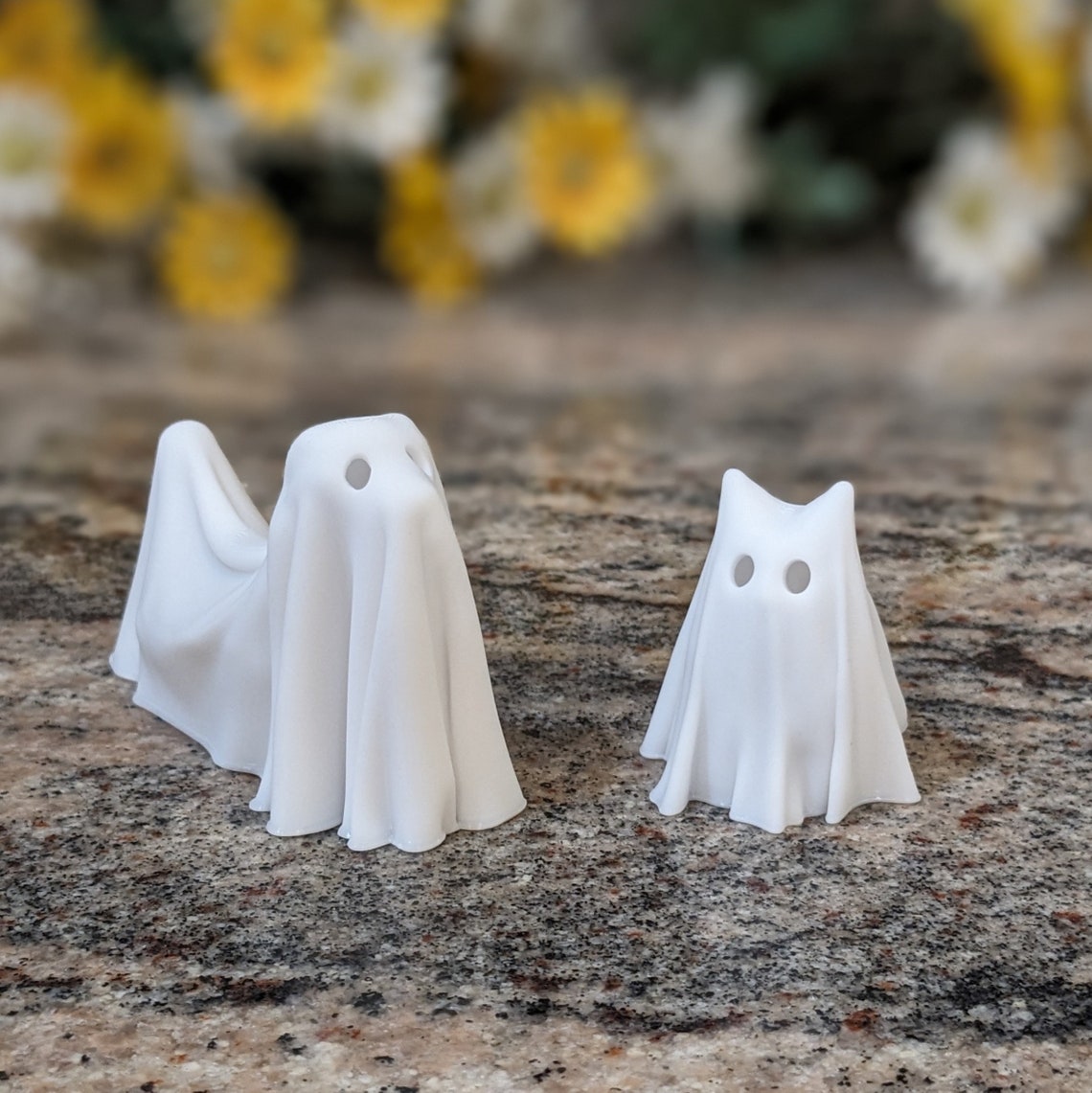 👻👻🐕Halloween resin ghost ornaments