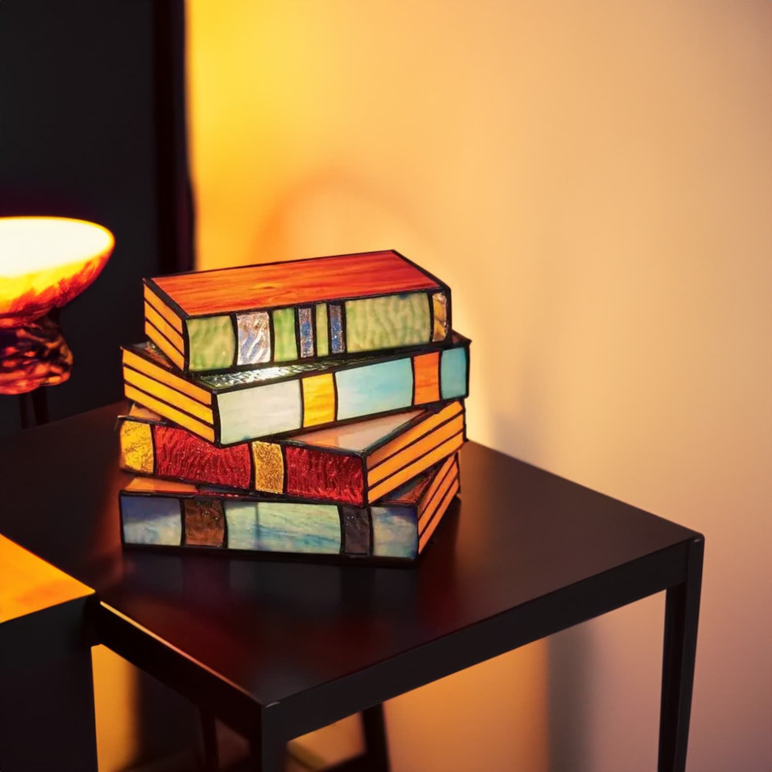 💡📚Glass Art Stacked Books Lamp