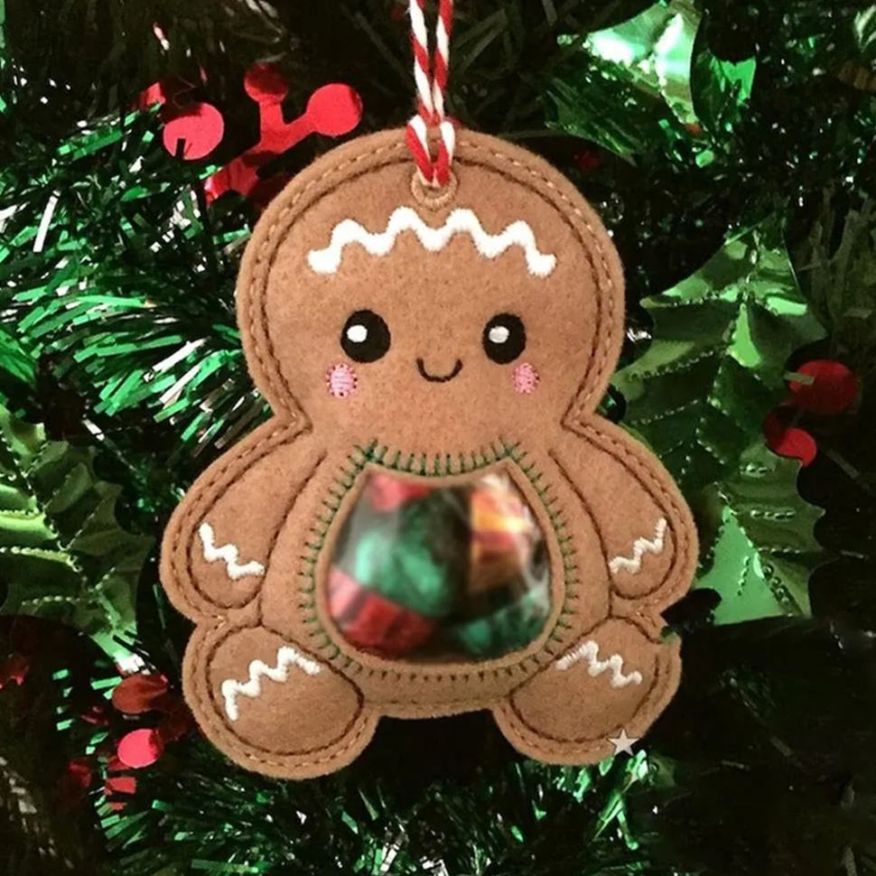 🎄 Novelty Christmas Candy Shelf