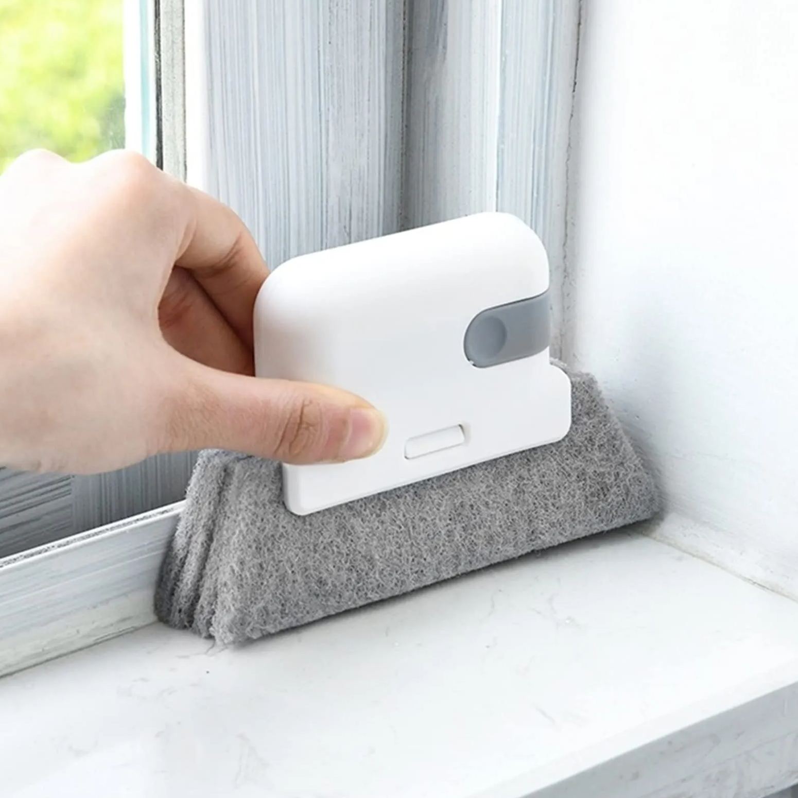 Window Groove Cleaning Brush