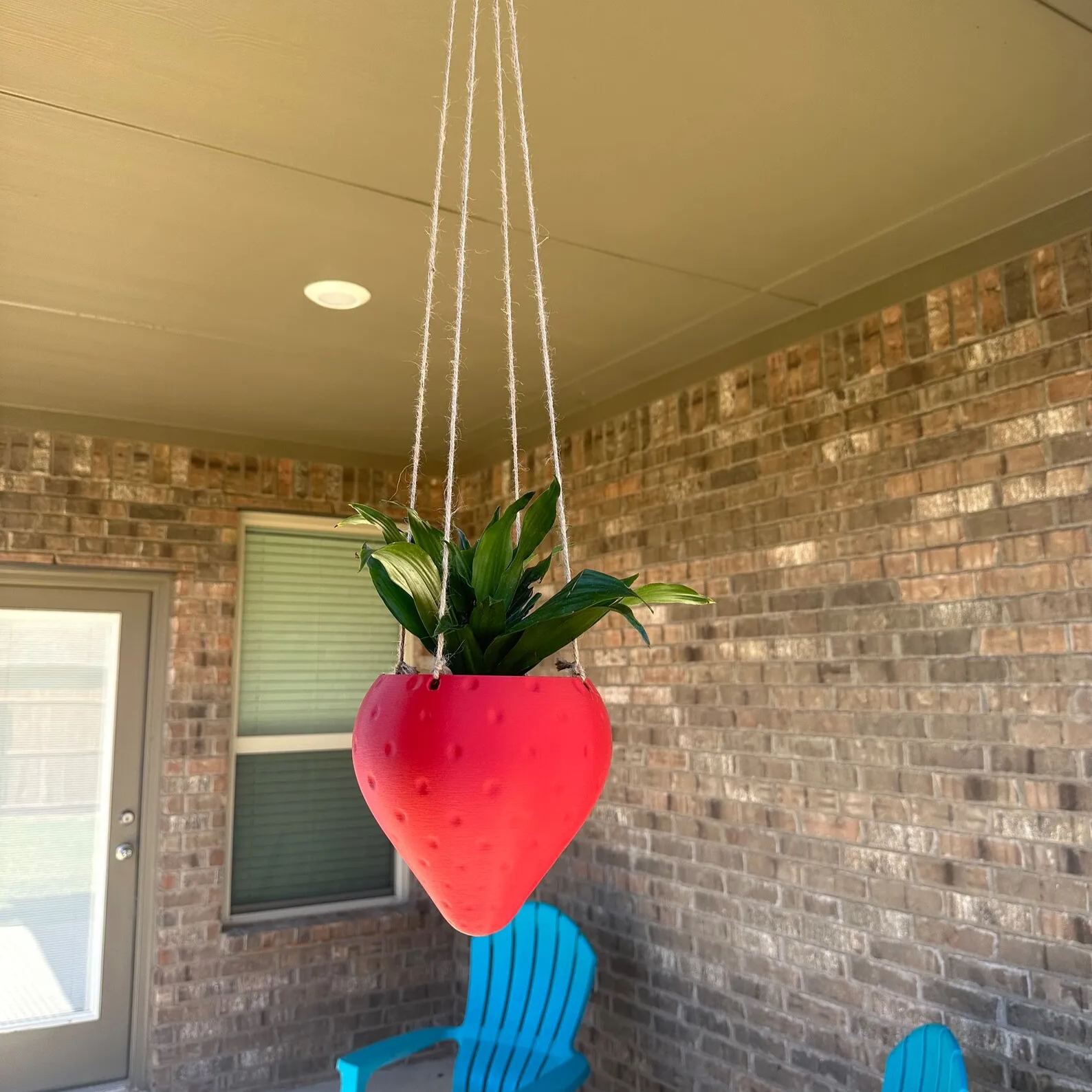 Outdoor Hanging Planter Pot for Strawberry Garden