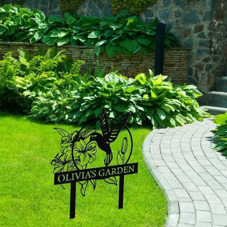 Hummingbird Metal Garden Decorative Sign