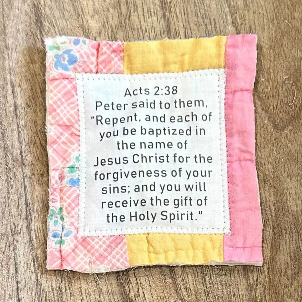 ✝️Prayer Quilt With Cross Inside