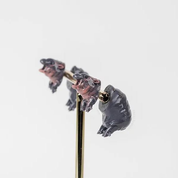 😍Moo Deng Hippo Earrings - Playful Charm in Every Detail