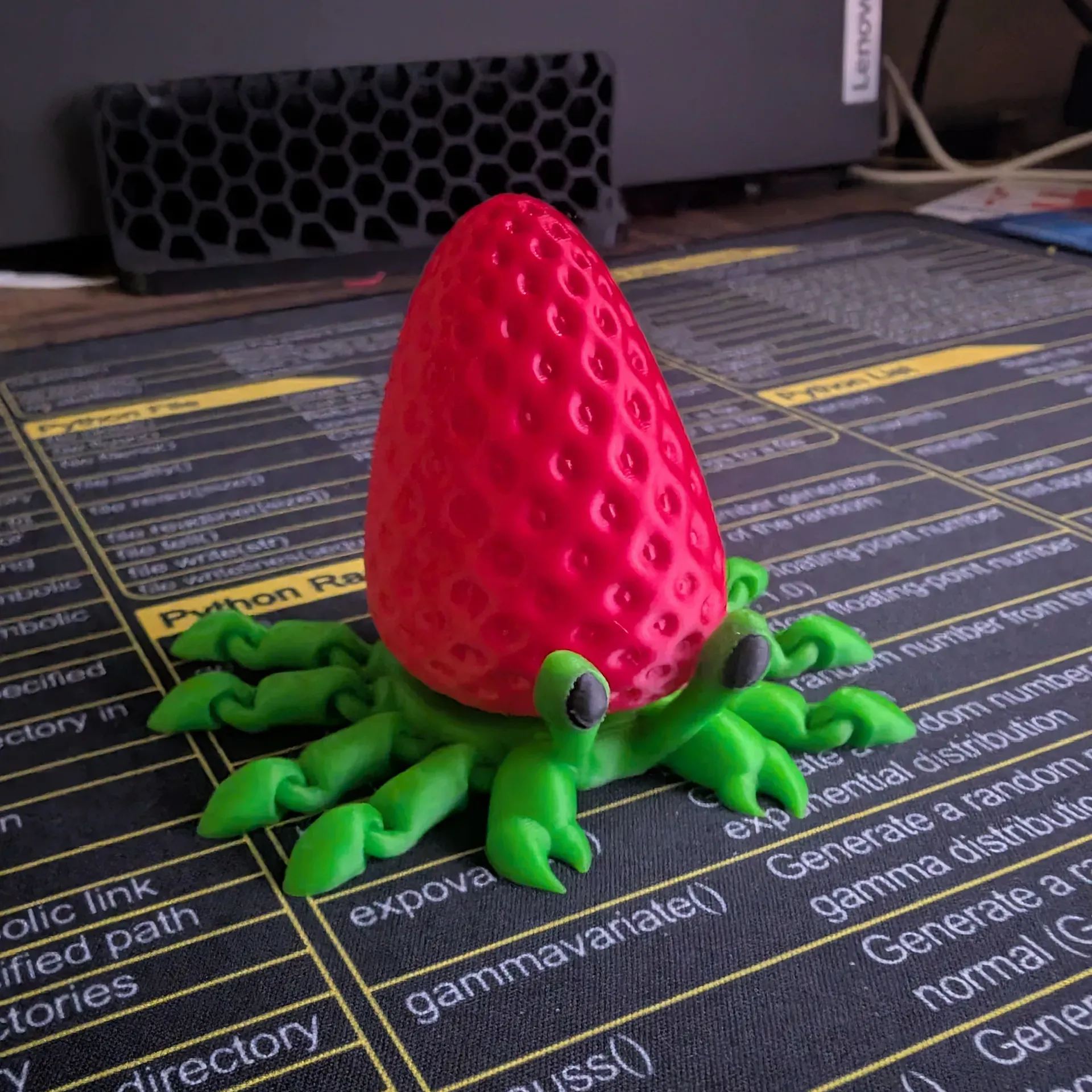 🍓🦀 Strawberry Crab Movable Joint Toy
