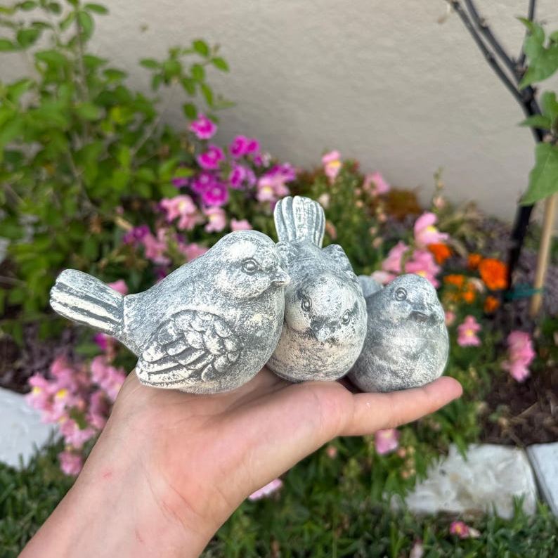 🐦 Set of 3 Concrete‑Look Resin Birds – Handcrafted Garden & Shelf Decor