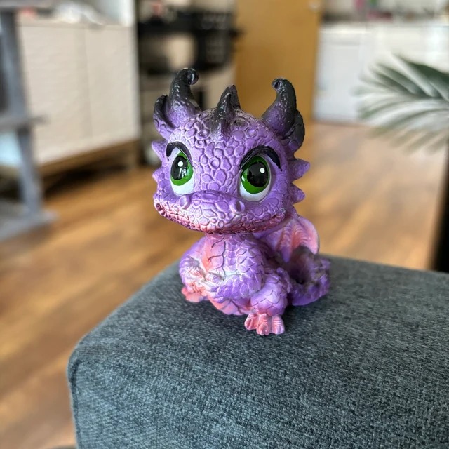Cute Baby Dragonling Figurines