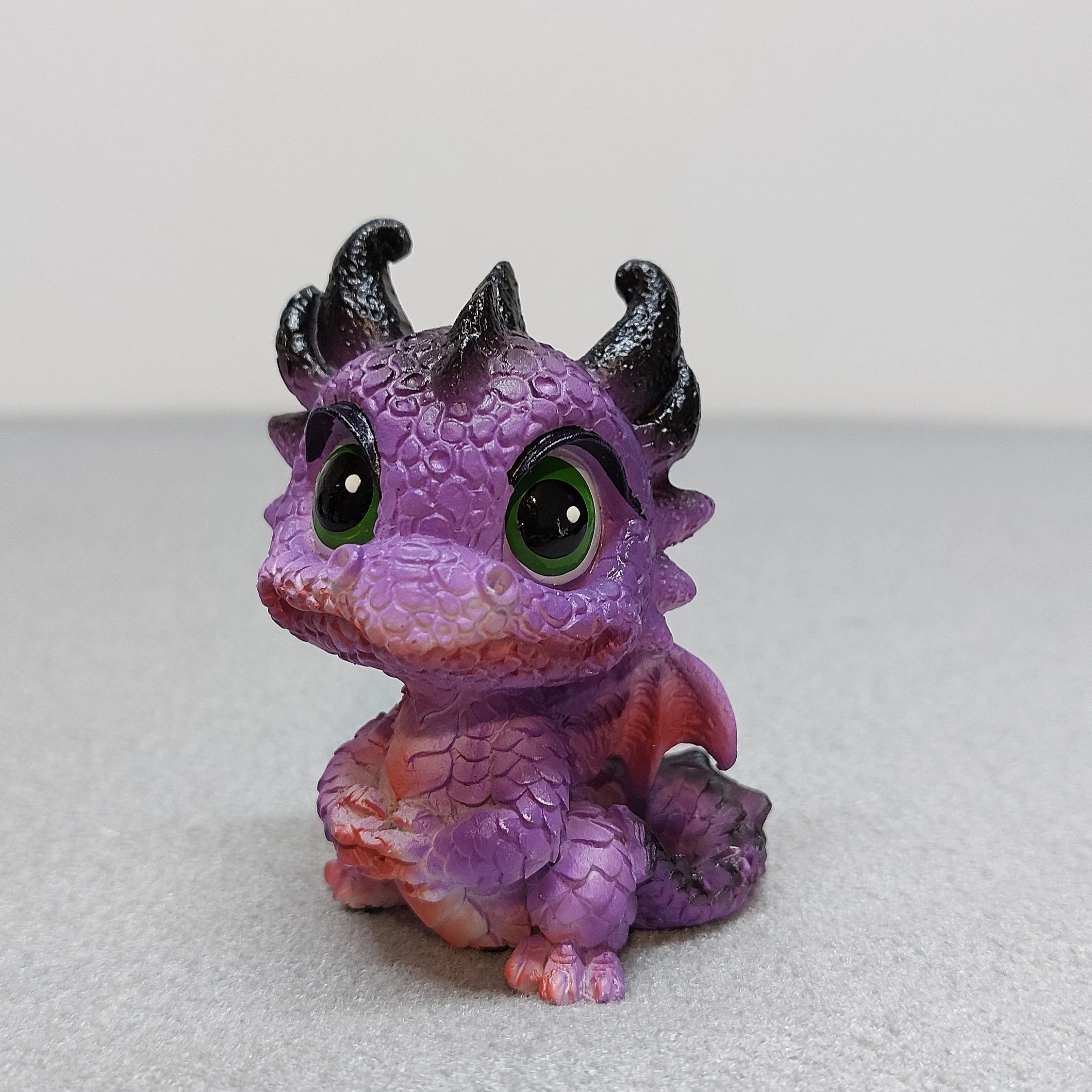 Cute Baby Dragonling Figurines