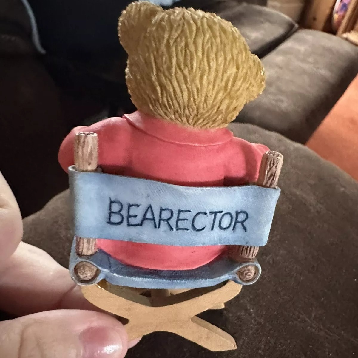 🧸Director Teddy Bear Figurine – The Perfect Addition to Your Gift