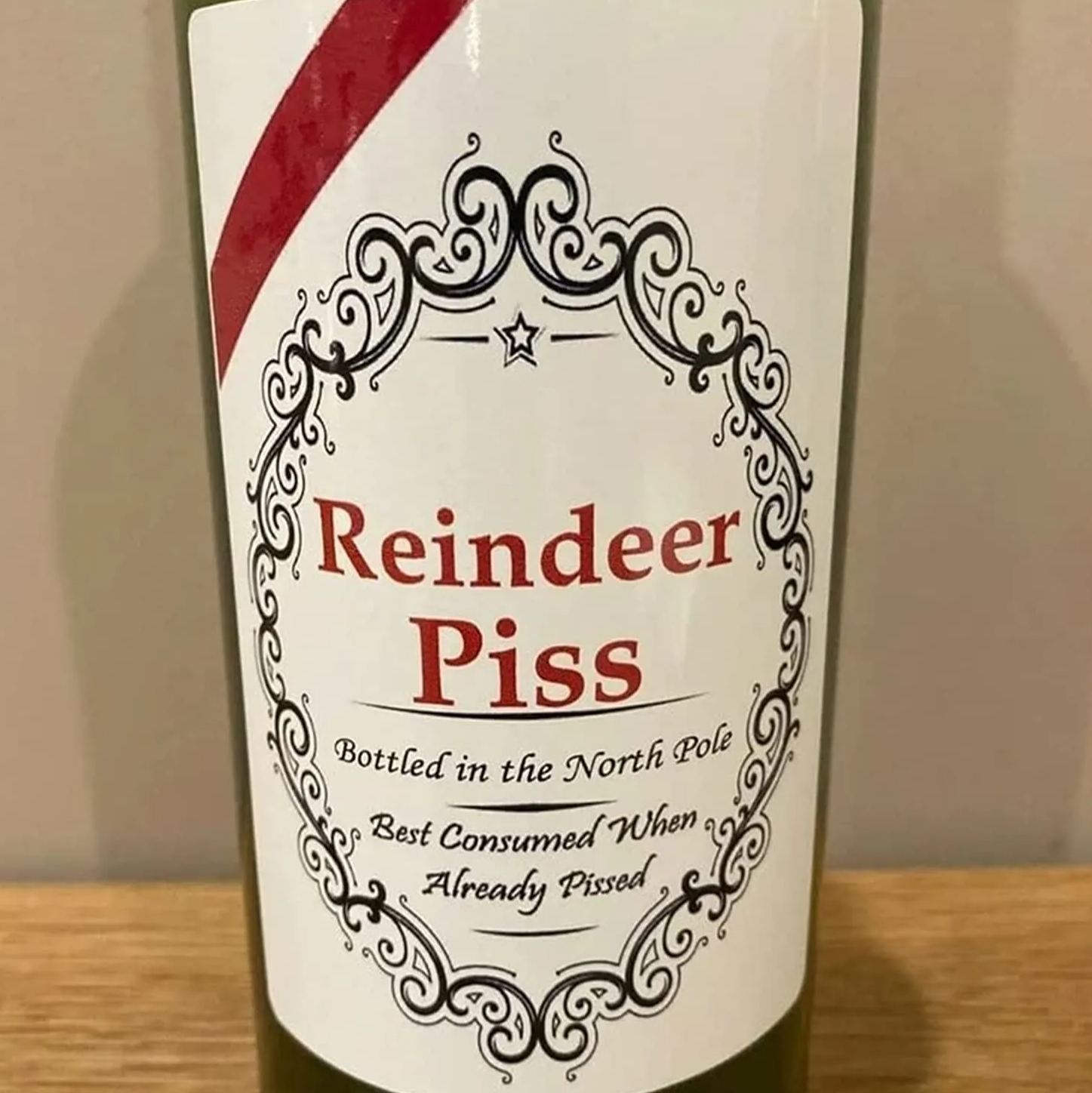 🎄🍷Christmas Funny Novelty Bottle Labels（Set of 5）