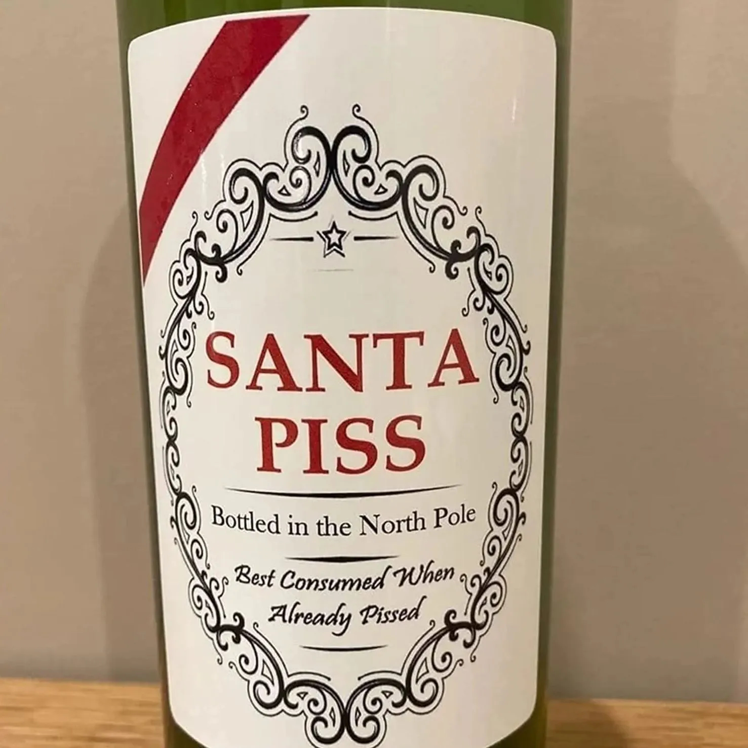 🎄🍷Christmas Funny Novelty Bottle Labels（Set of 5）