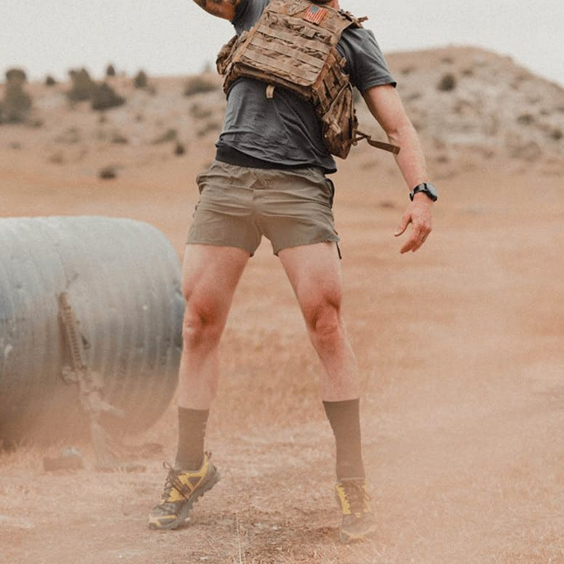 Men's 2 in 1 Quick Dry Gym Athletic Workout Shorts with Phone Pockets