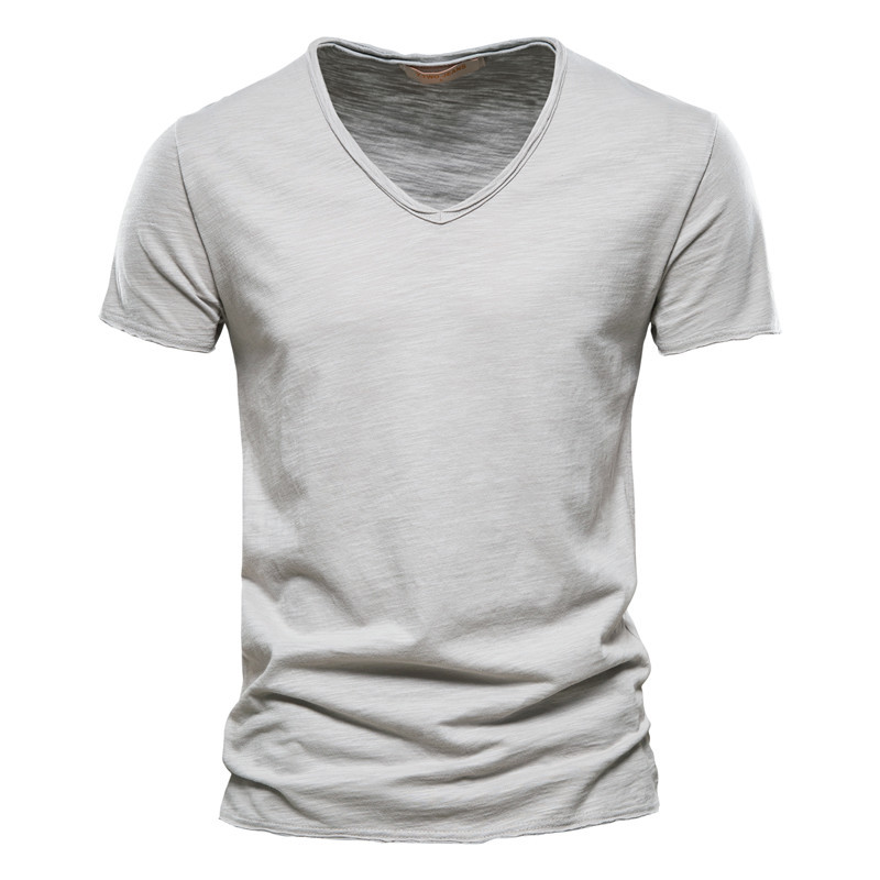 Men's Textured Solid Color V-neck T-shirt