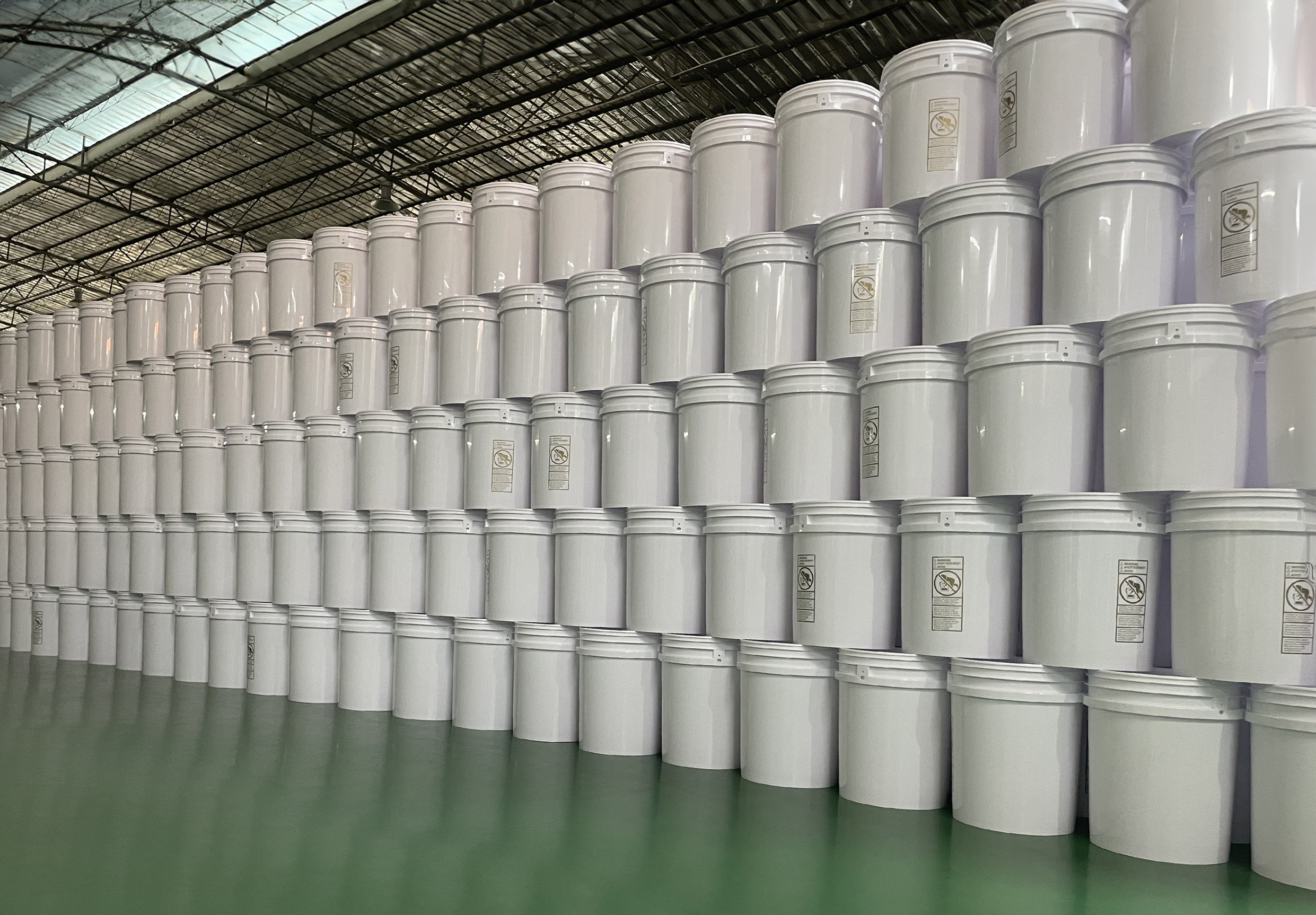 White 5 Gallon Buckets