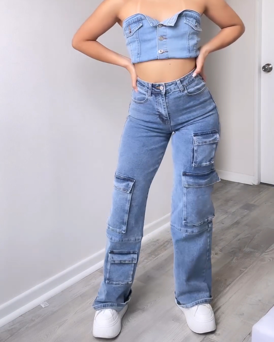 Stylish Straight Leg Jeans-ChicCurve