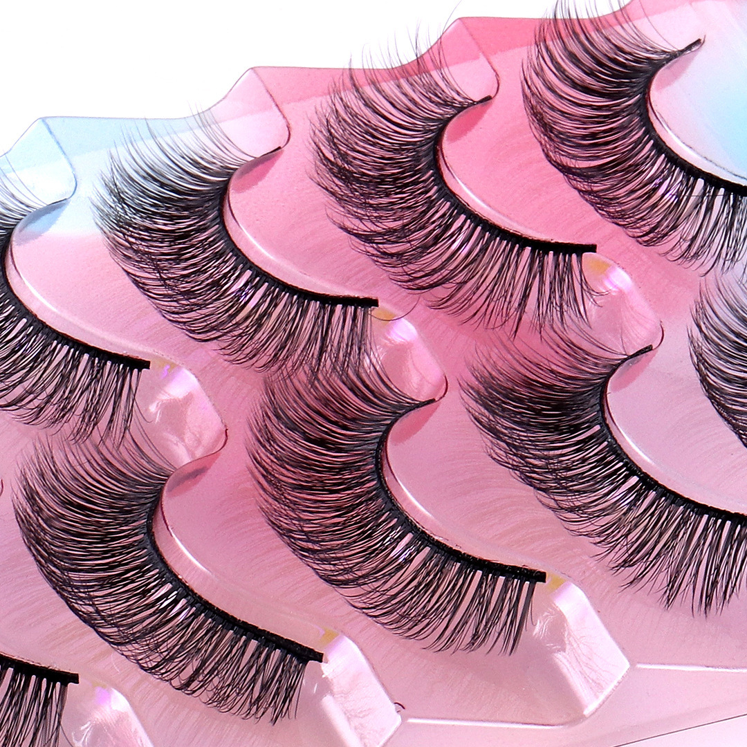 Charming Natural Look Lashes
