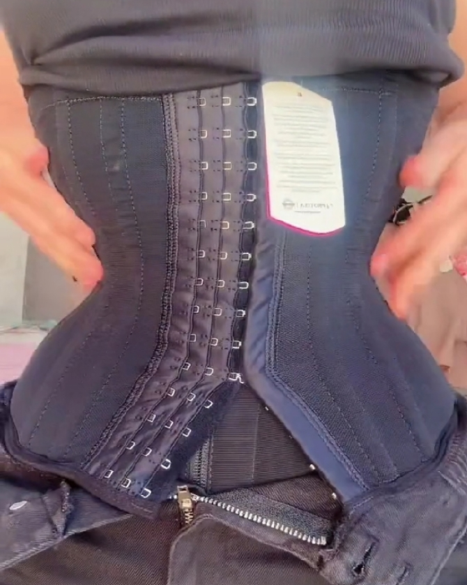 Hourglass Waist Trainer