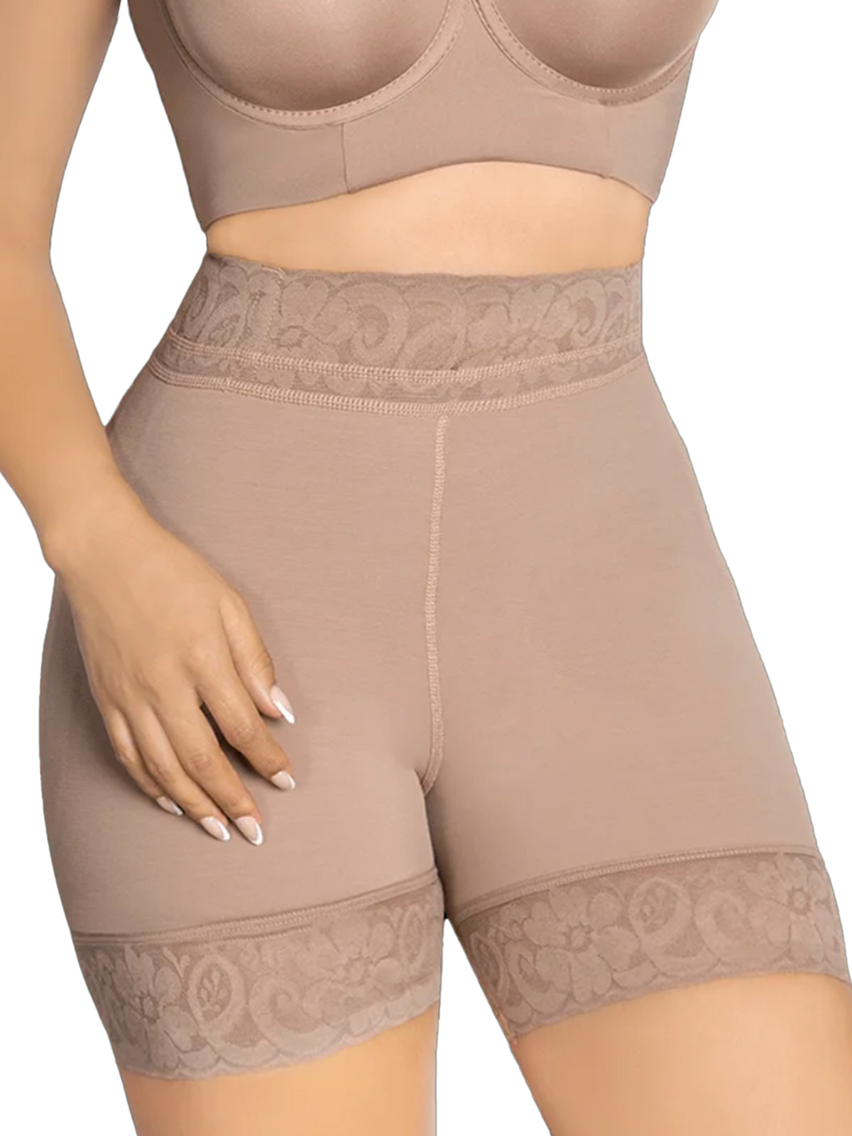 Lace Trimmed Hip Lifting Shorts