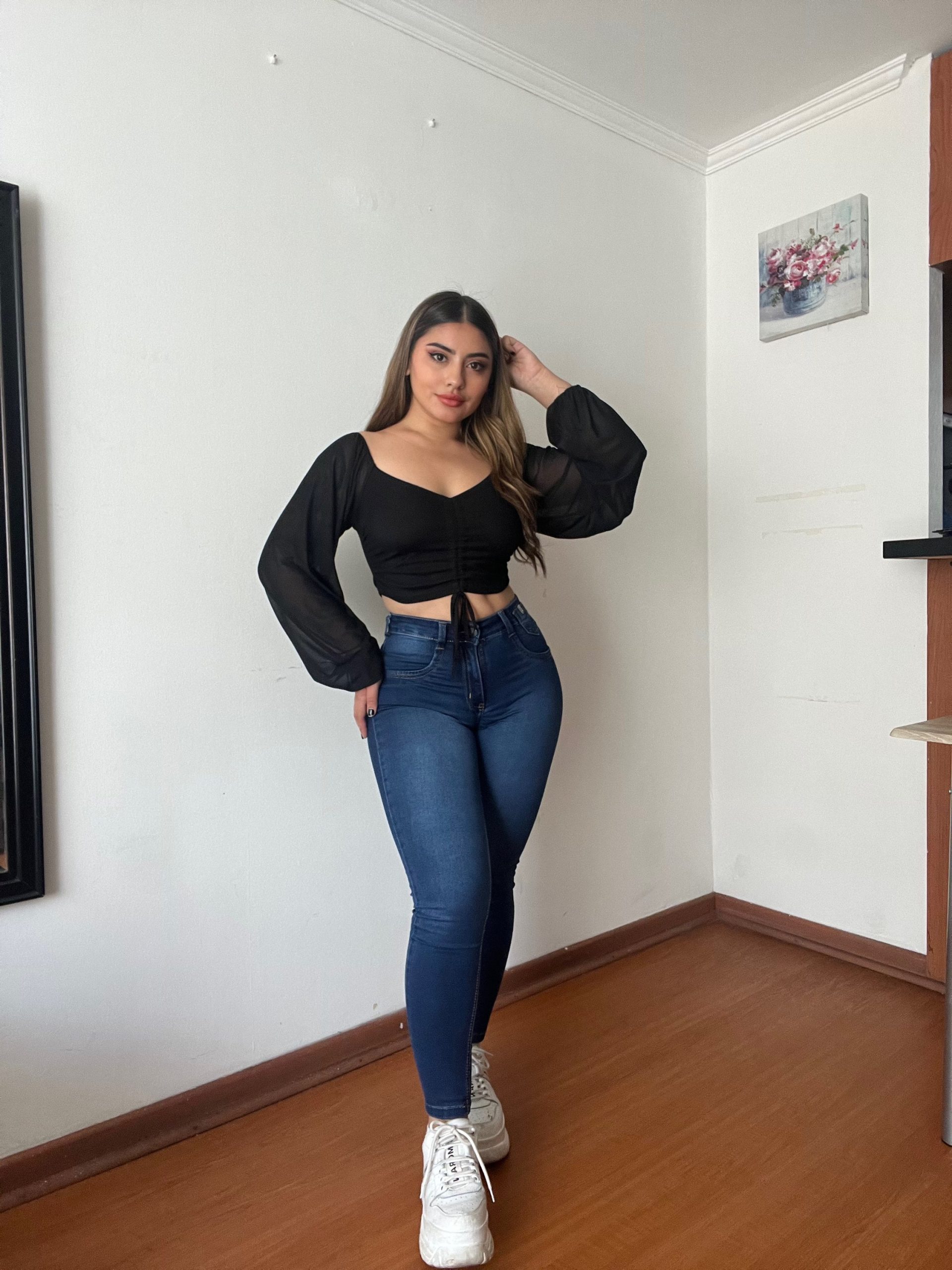 Women Fashionable Skinny Butt Lifting Jeans