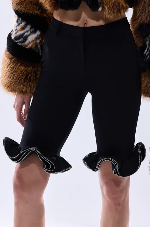 Wave Ruffle Hem Slim Denim Shorts