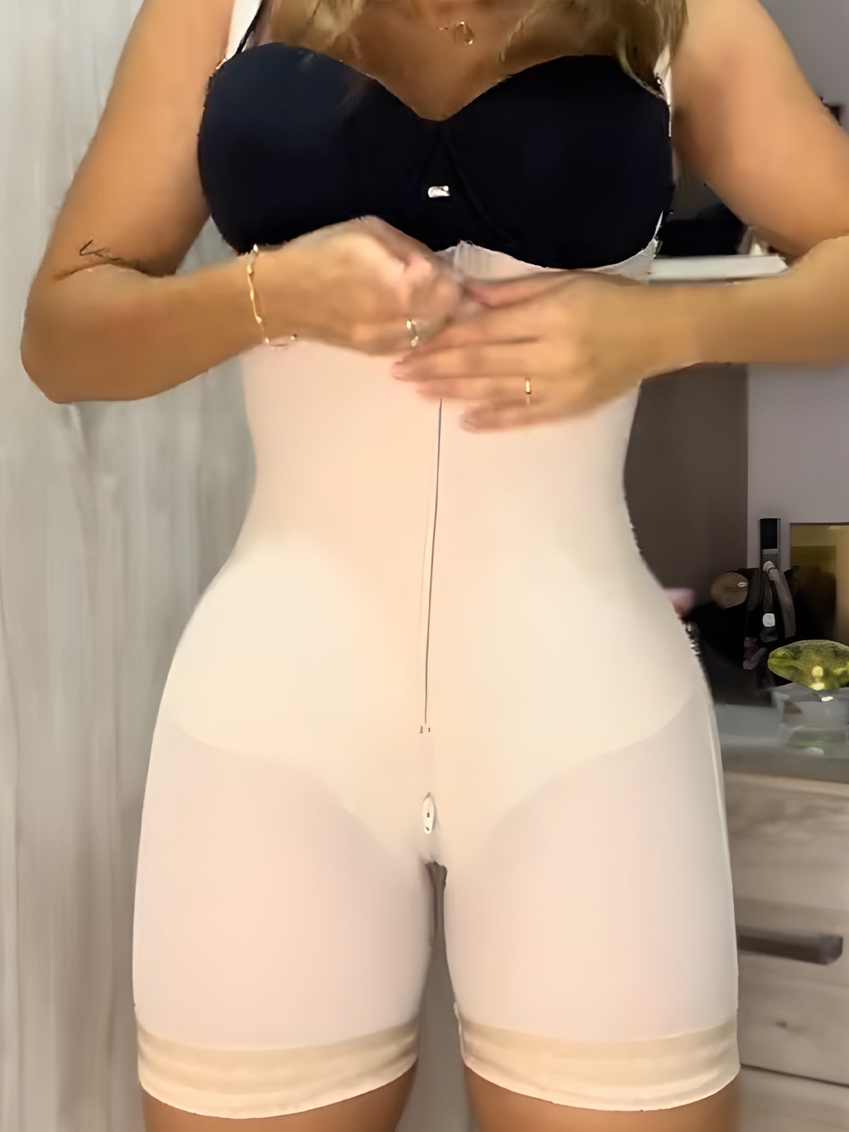 Front Zipper High-pressure Shape Shorts