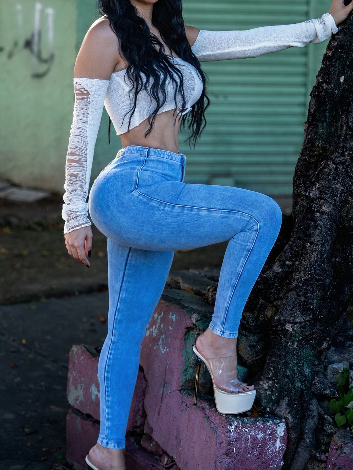 Chained High-Waist Elastic Jeans (Pre-Sale)