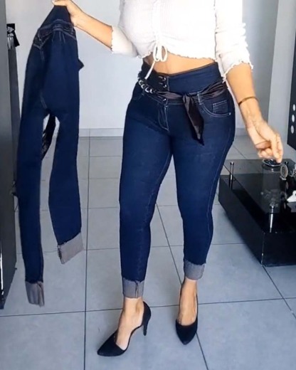 Colombian High-Waisted And Hip Jeans