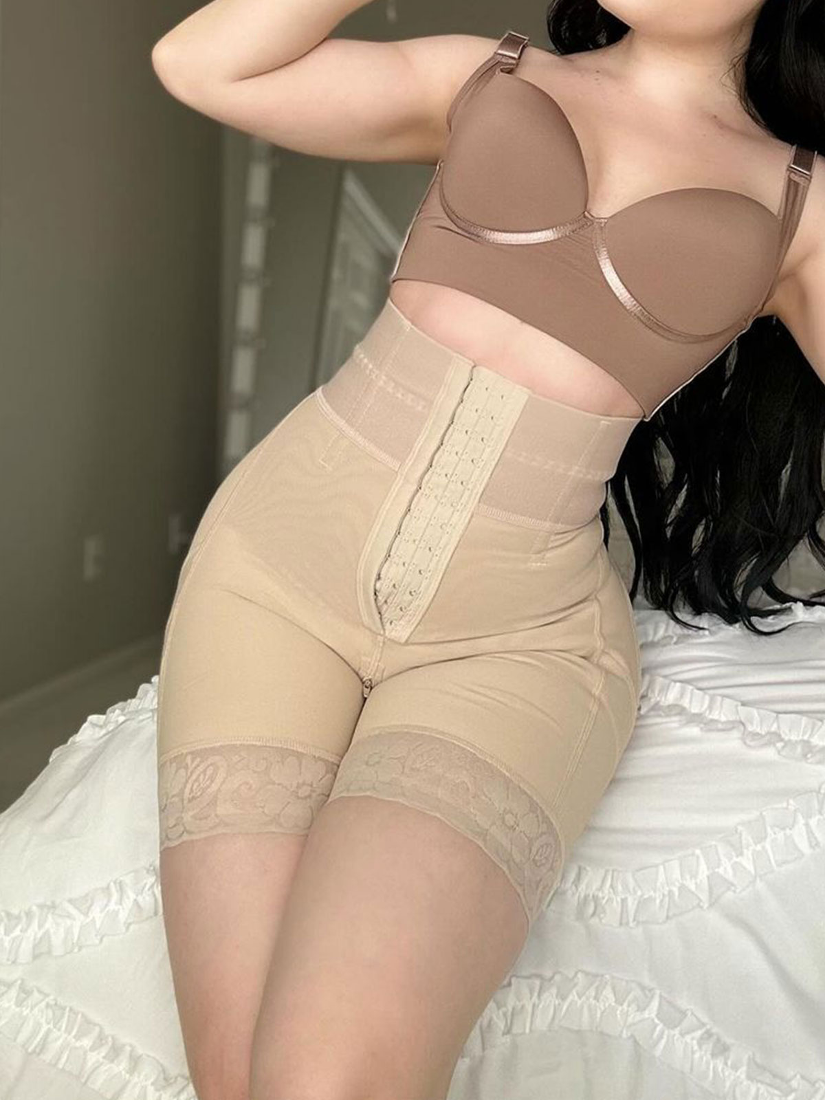 Front Hooks Double Compression BBL Shorts Ref10065