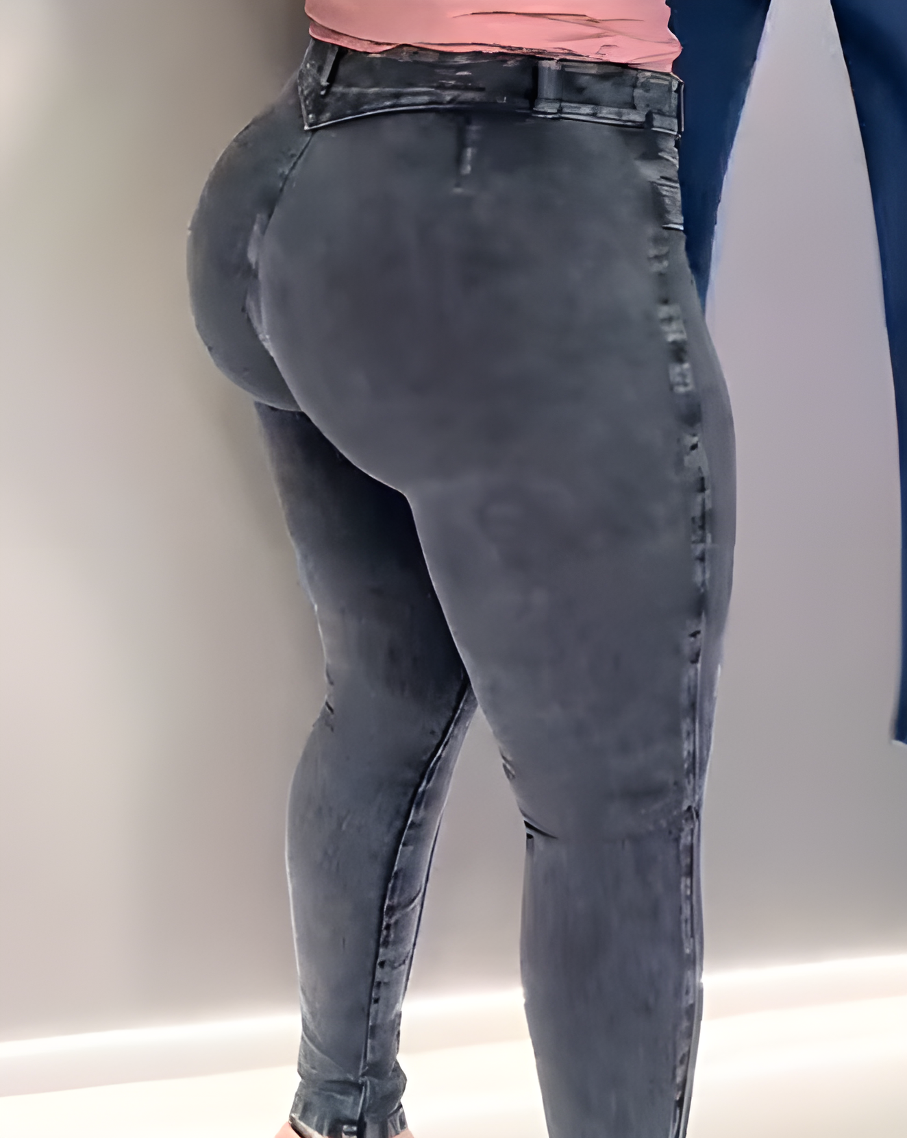 High-Rise Skinny Jeans with Butt Lift