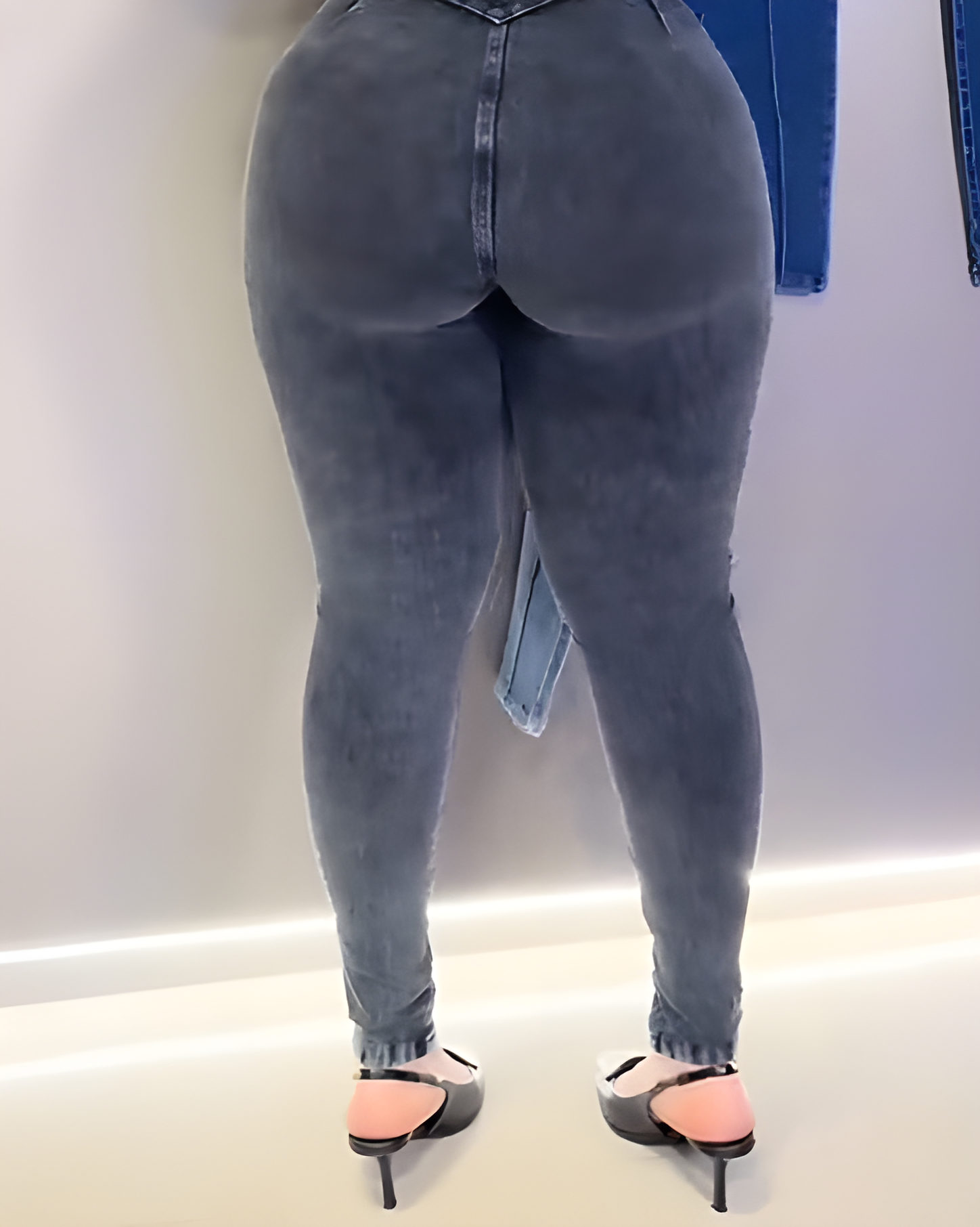 High-Rise Skinny Jeans with Butt Lift