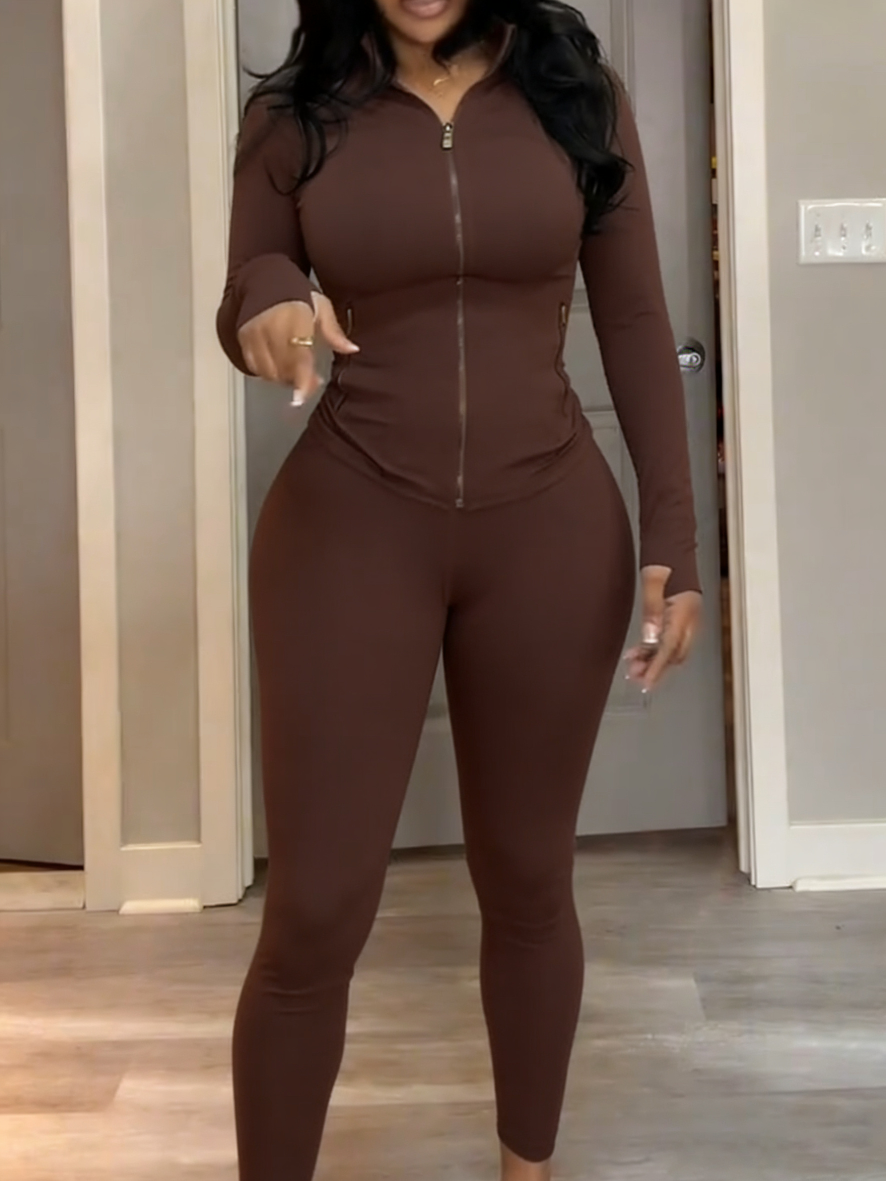 Body Shaping Yoga Set Gold Zip Up Jacket With Pockets