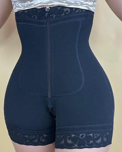 Hourglass Girdle with Defined Curves Strapless with Closure and Snaps