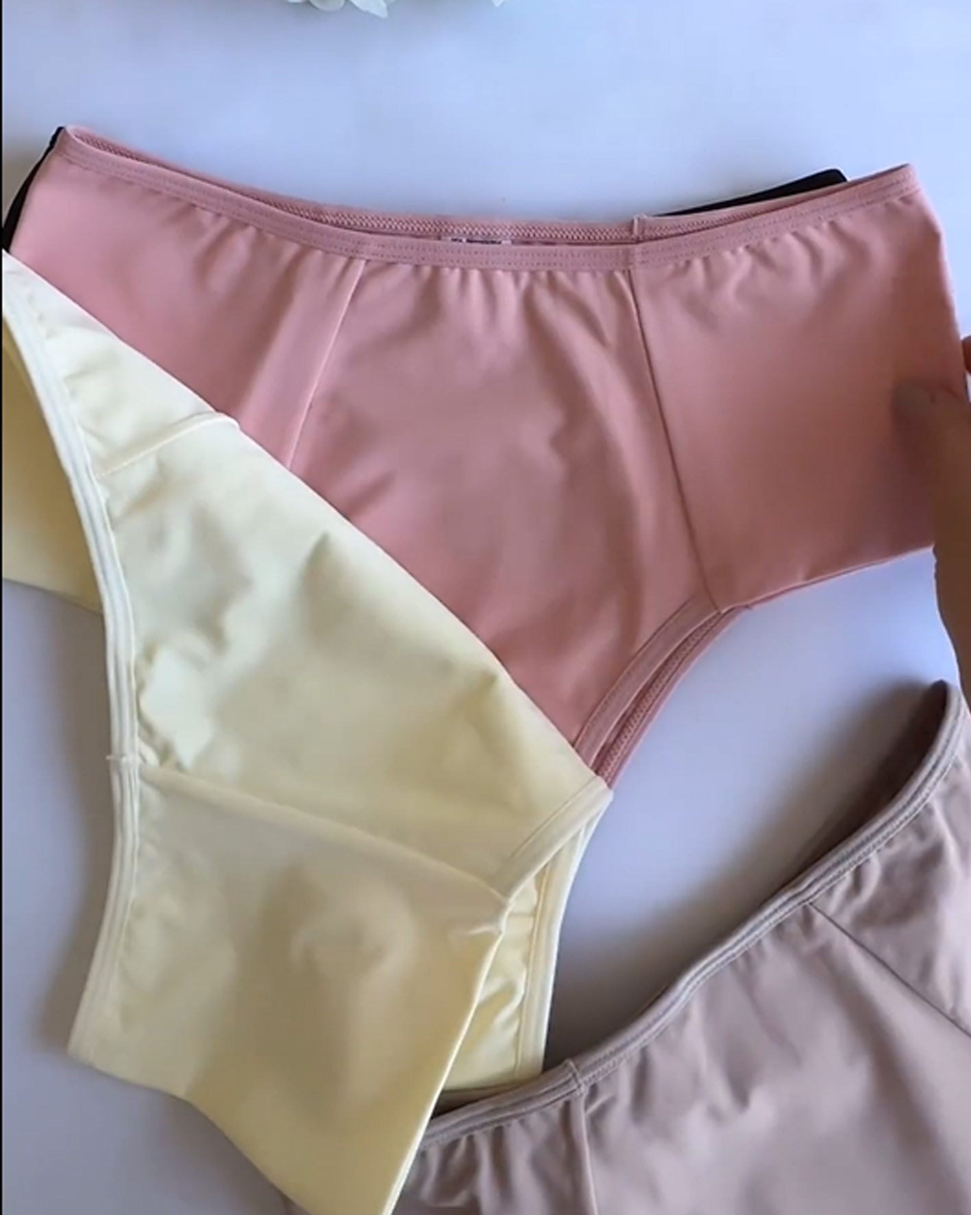 ChicCurve Multicolor Shaped Panties