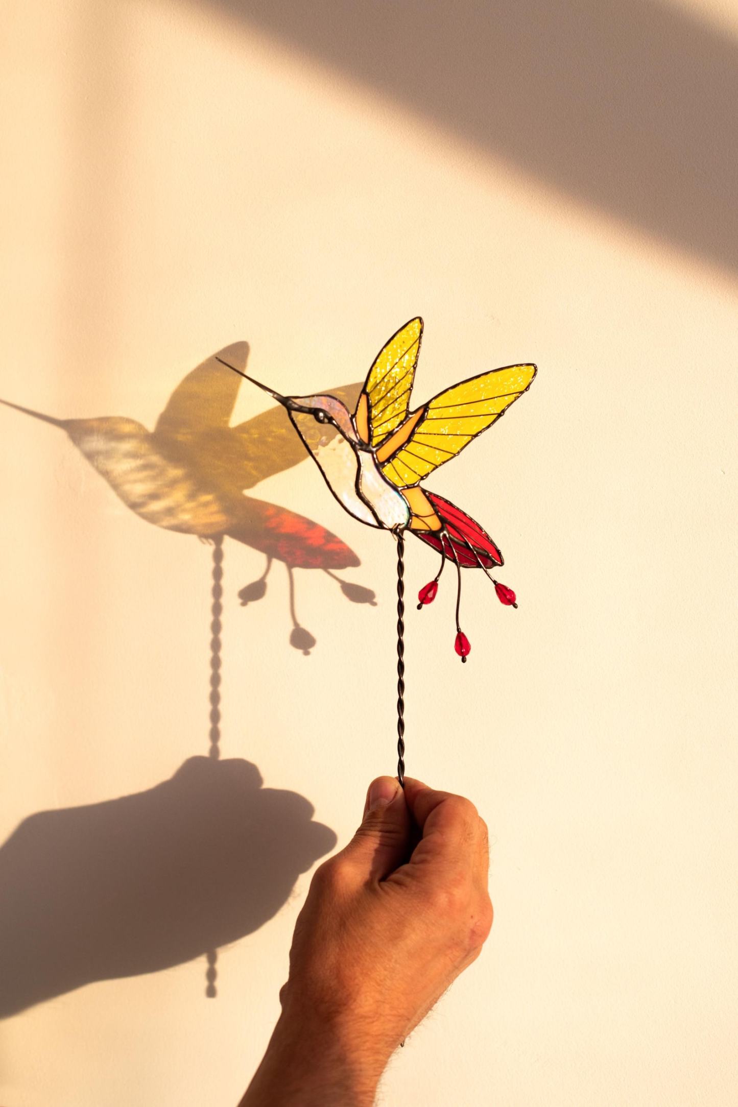 Stained glass hummingbird-shaped plant insert
