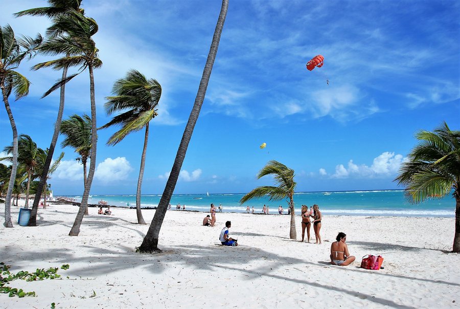 ARENA GORDA BEACH