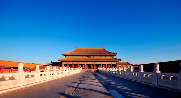 在清晨阳光下迷人的北京故宫的免费照片。